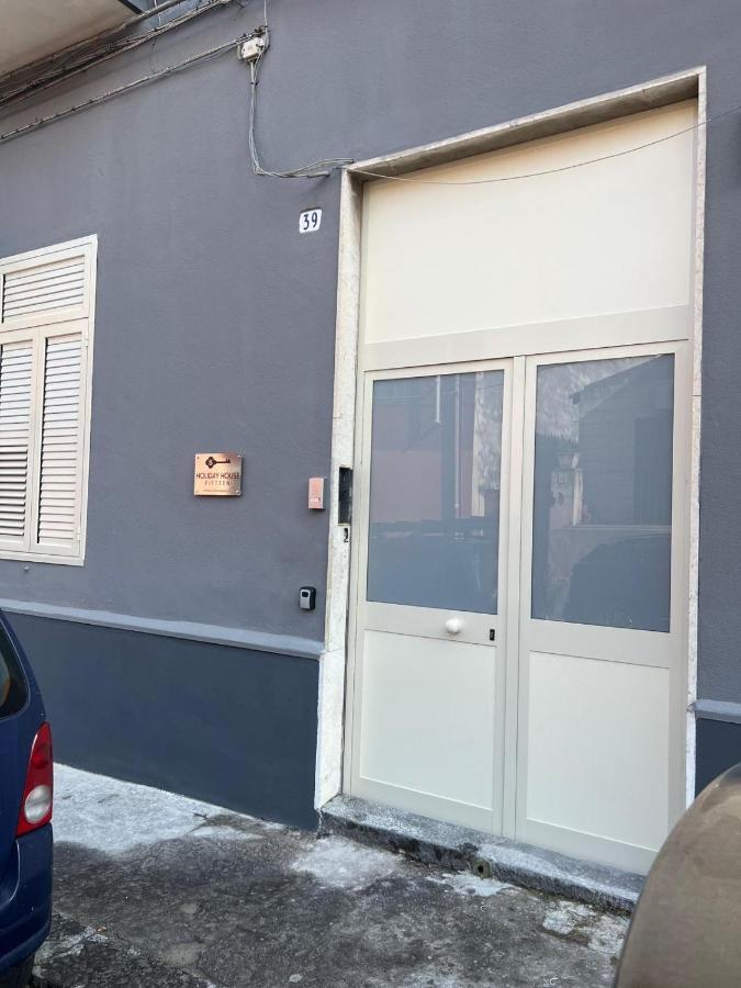 Holiday House Fifteen Catania Exterior photo